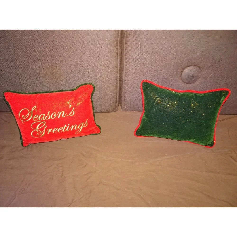 Vintage Red & Green Pair of Christmas Throw Pillows retro holiday country
